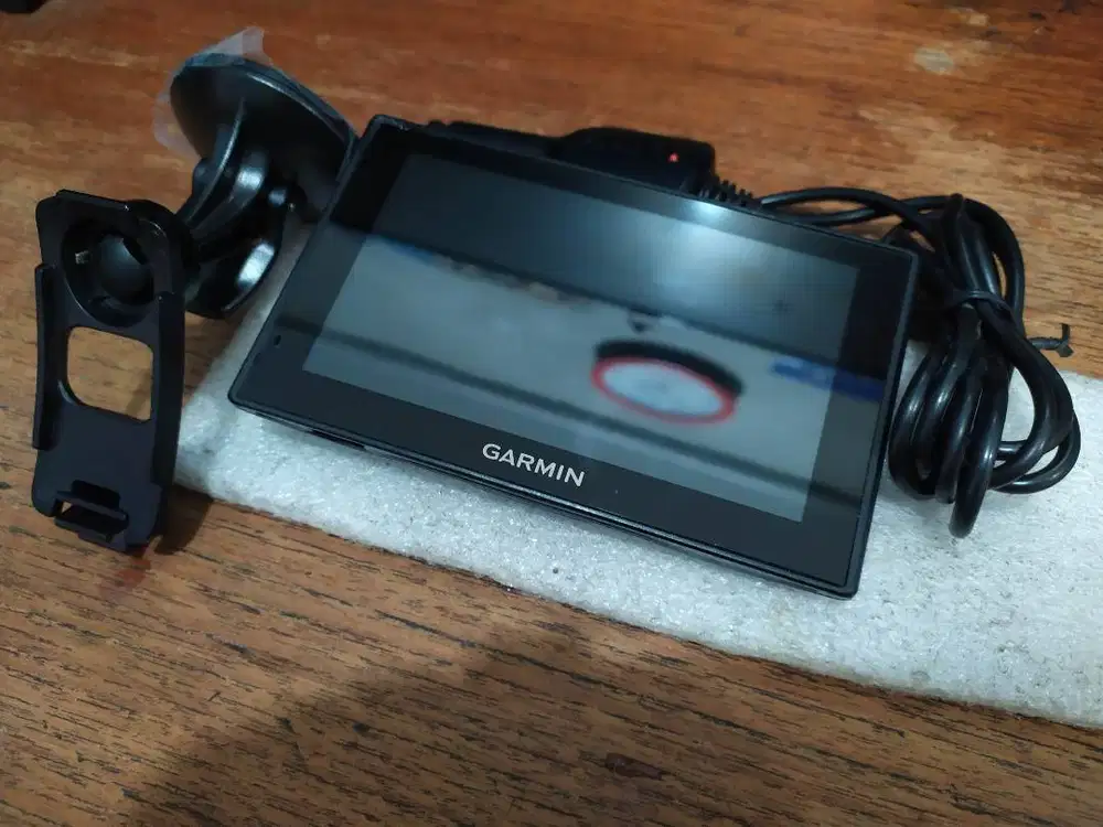 GPS Garmin DriveAssist 50lm Drive Assist 50 lm Peta 2025 Terbaru Nuvi