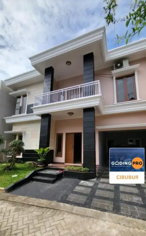 Jual rumah mewah semi furnished 3,3 M. Puri Sriwedari Cibubur.