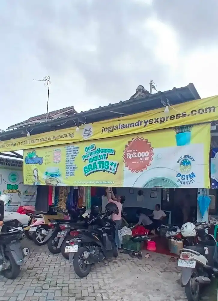Dibutuhkan kurir dan tim produksi laundry
