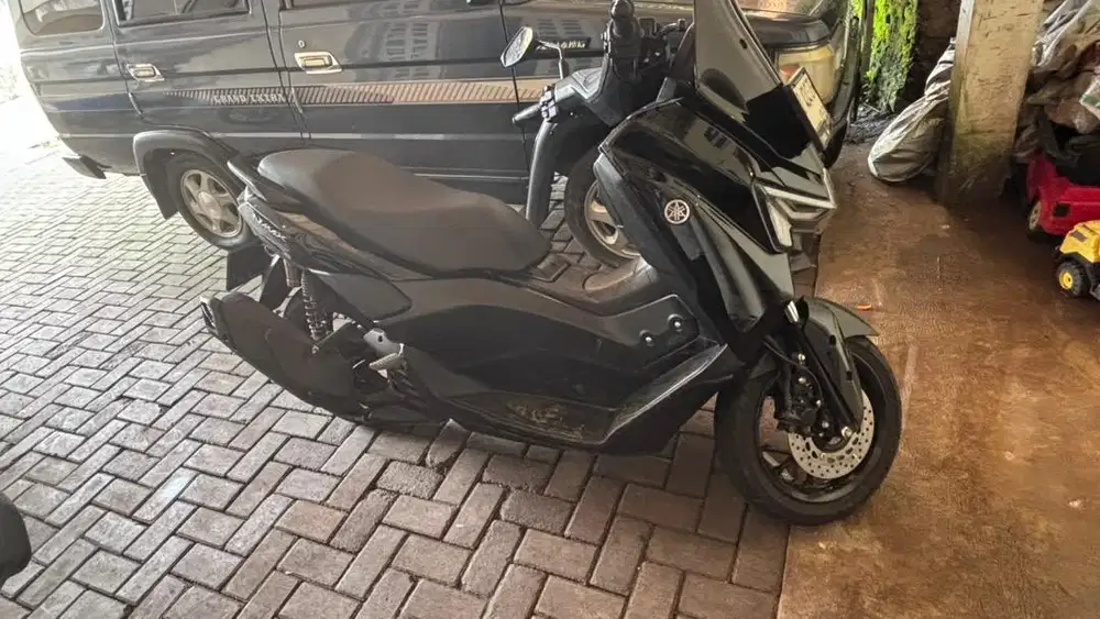 Nmax Neo S 2025 KM 5rb (sangat rendah)