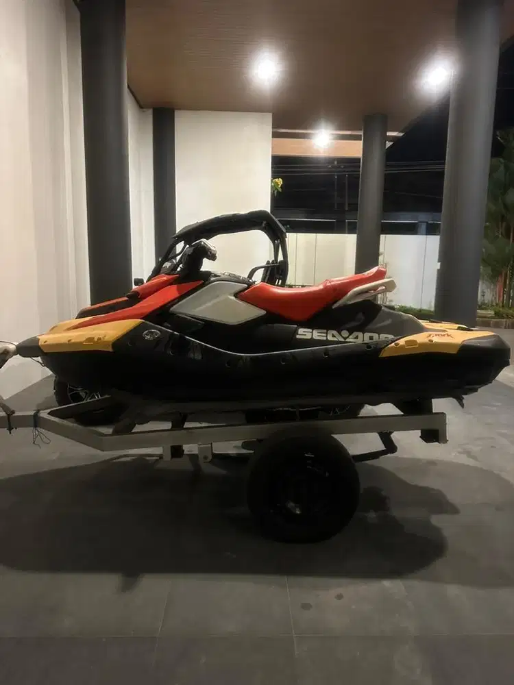 Jetski Seadoo Spark 2024