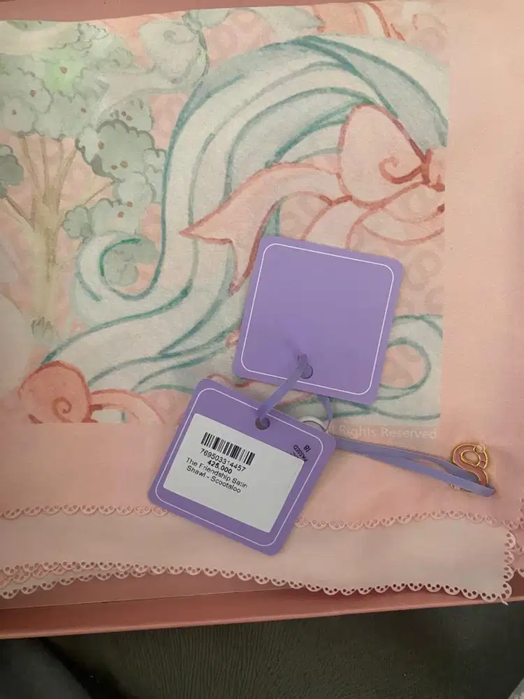 Buttonscarves shawl  little pony