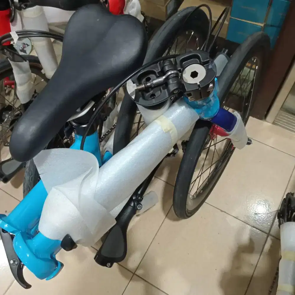 Sepeda Lipat Pro Action 9 speed Kondisi Baru