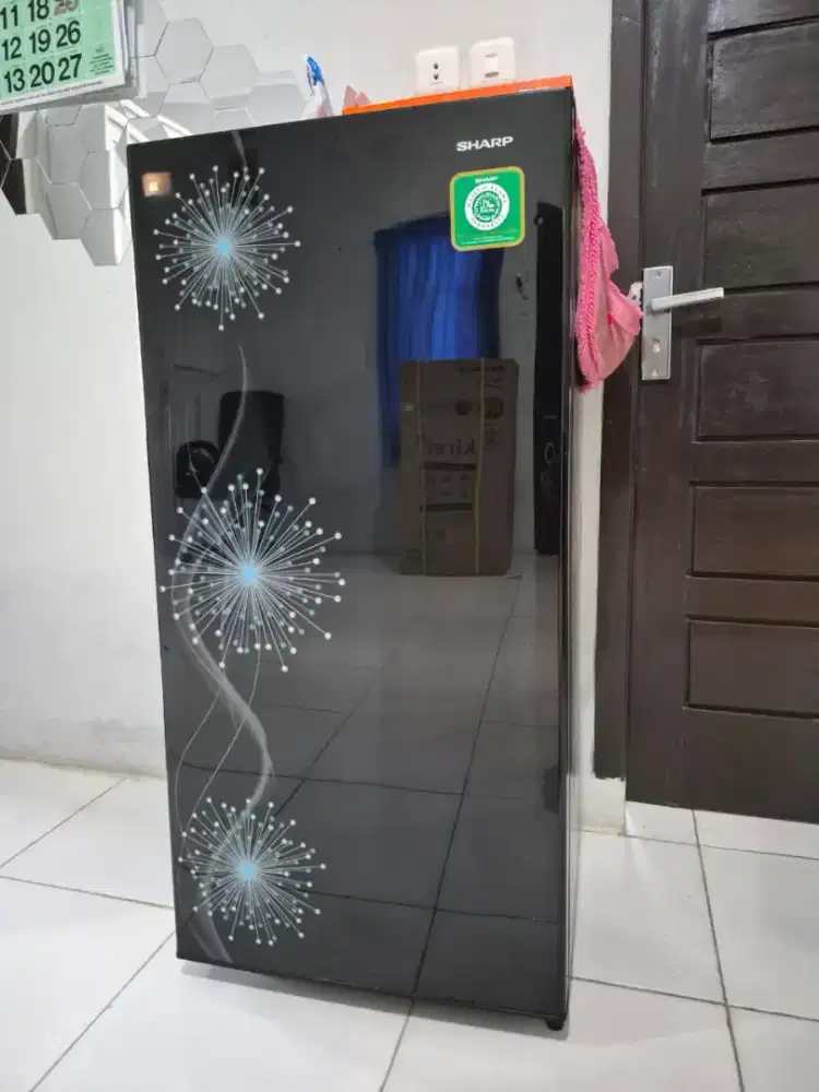 Dijual kasur busa : 1 180×200, 2 90×200, kulkas