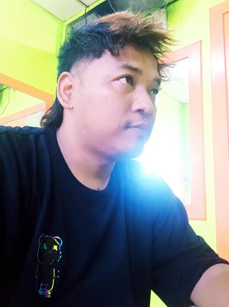 Mencari kerjaan apa  aja tanpa ijazah. Umur 32 thn