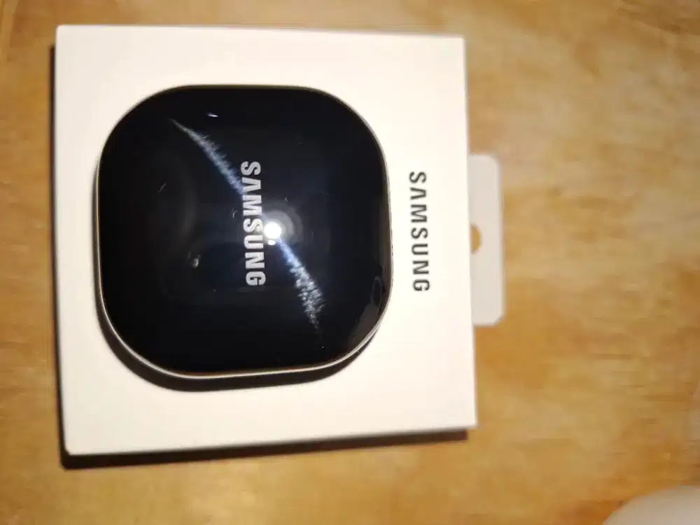 SAMSUNG GALAXY BUDS CORE