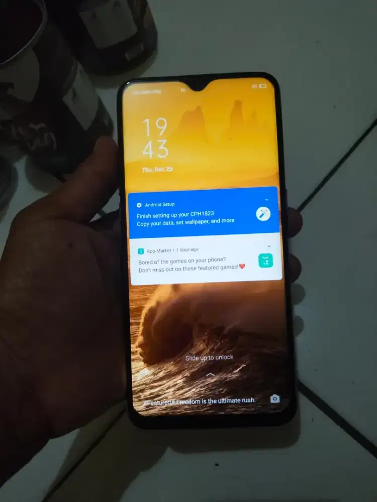 Oppo F9  4/64 minus pemakaian aja