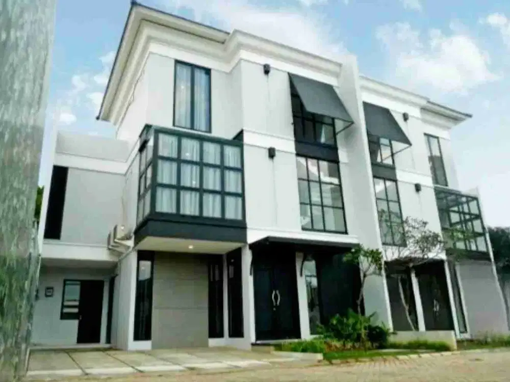 Dijual Modern House Strategis, Cilandak