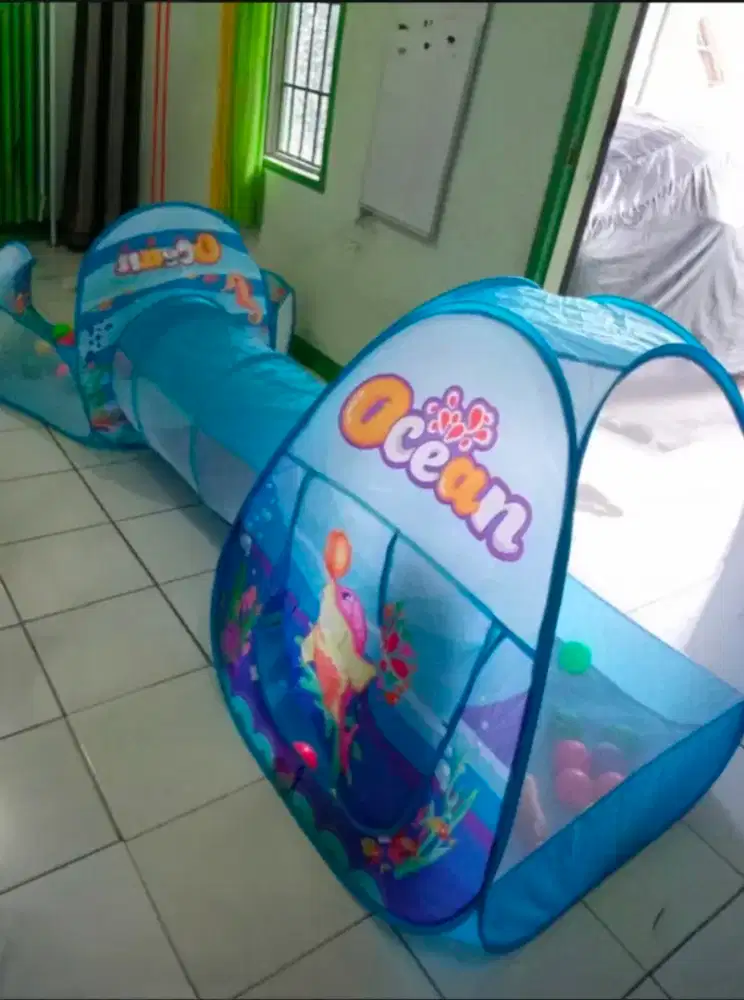 Tenada anak dan mandi bola preloved