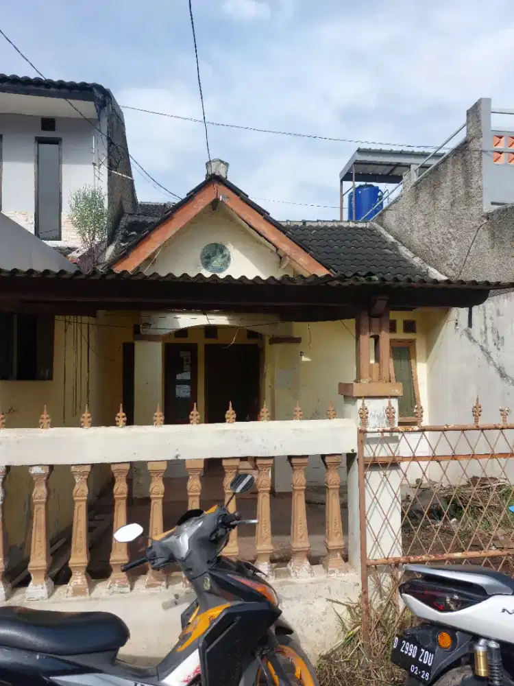 Dijual Rumah, Kondisj seperti di foto.