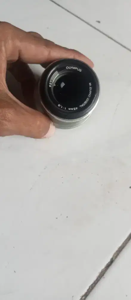 Lensa fix olympus 45 mm 1,8