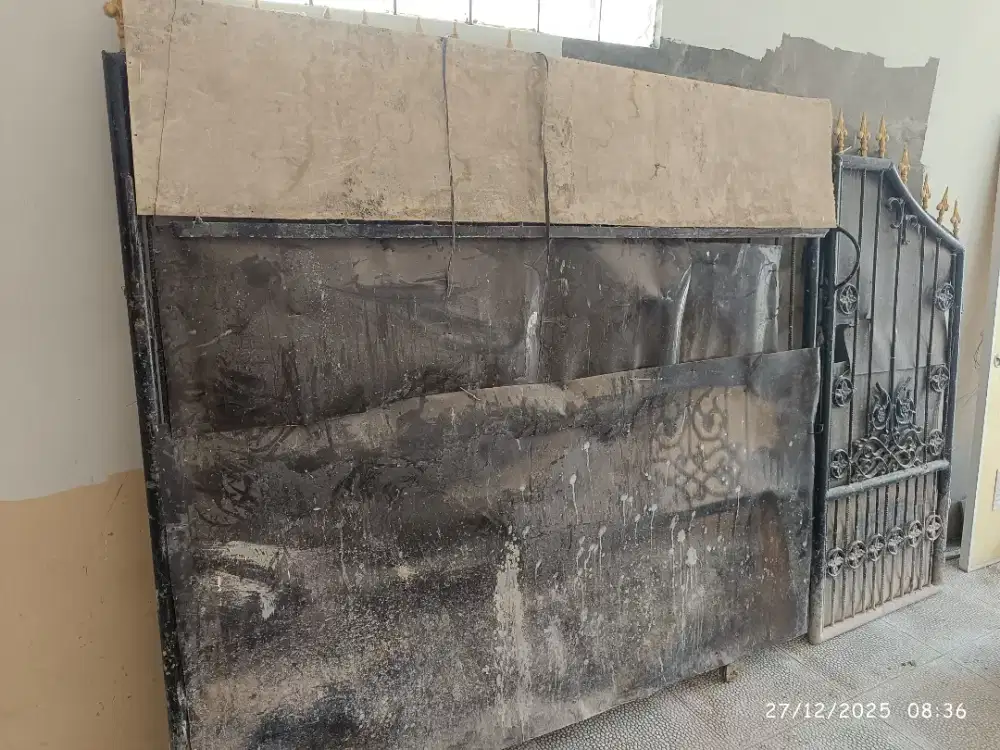 Pagar Rumah Bahan Besi Cor