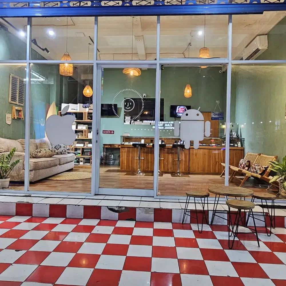 Loker Admin & Sales iSmart Store Bali - Wanita, Max 28th