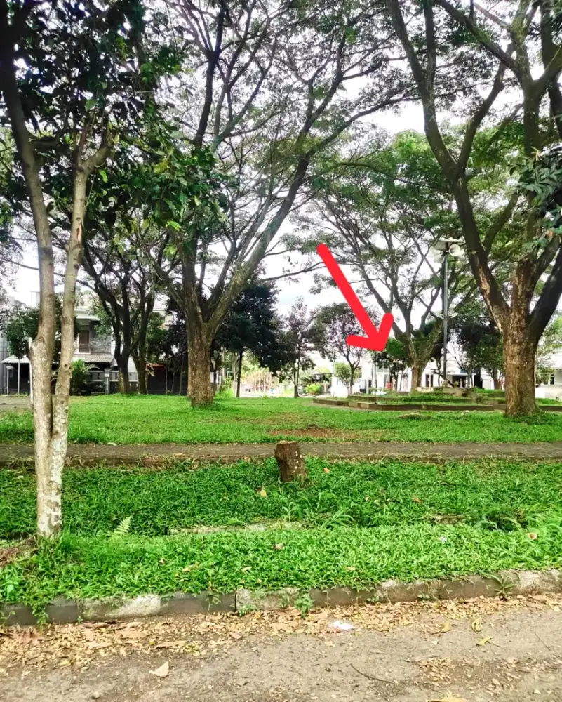 JUAL MURAH RUMAH LUAS ADIPURA SEBELAH SUMMARECON