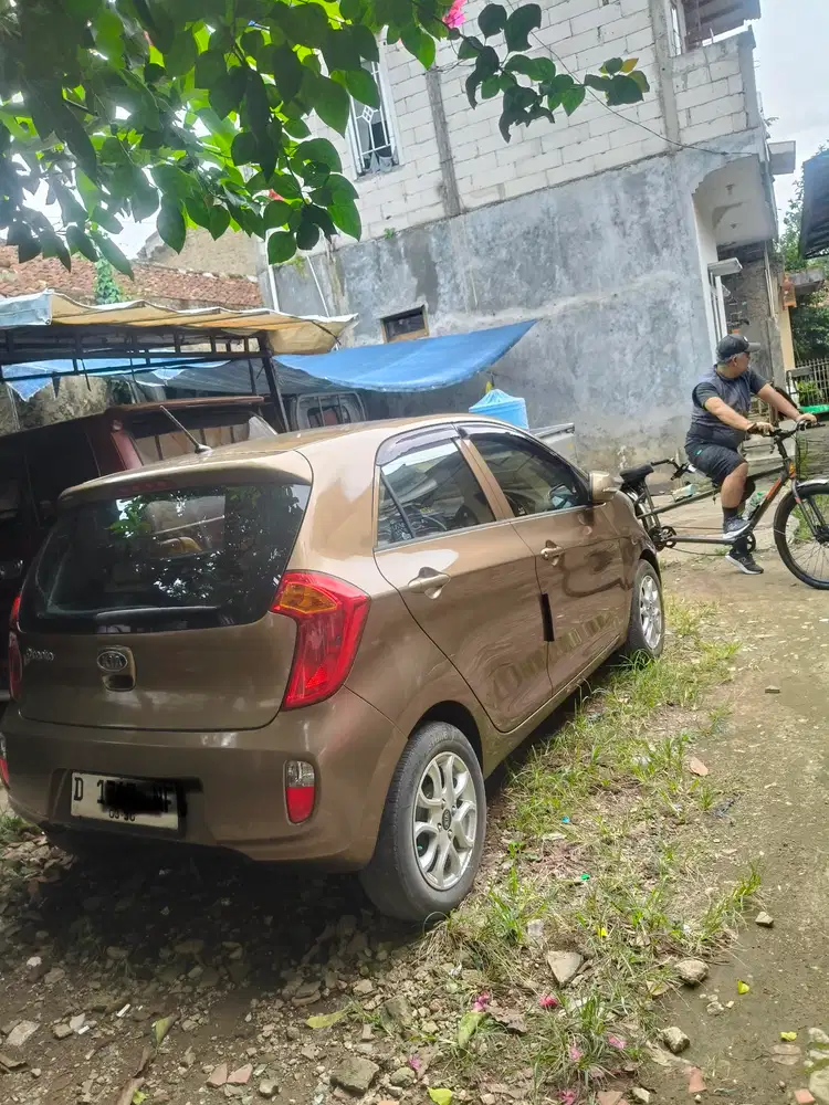 Kia Picanto 2012 Bensin