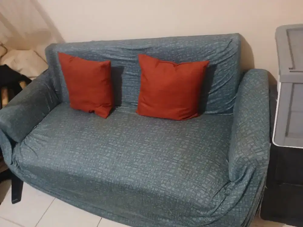 Dijual Sofa 2 seater