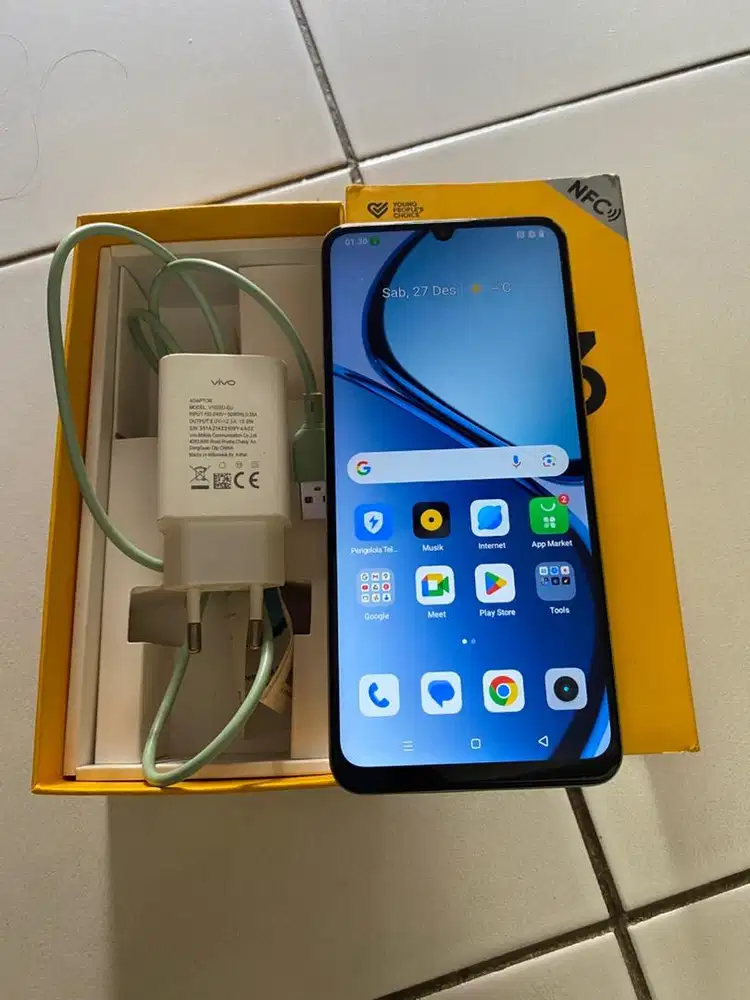 Realme c63 ram 6/128gb