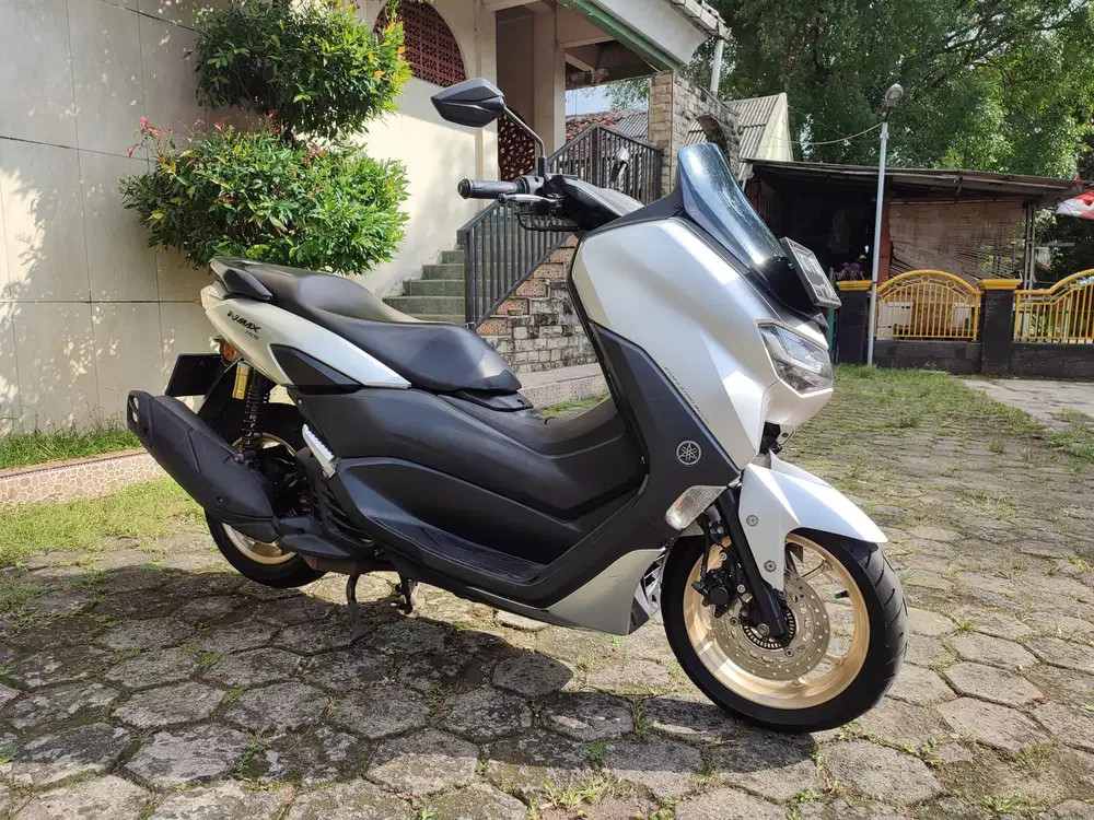 NMAX NEW TAHUN 2021 KYLESS PAJAK HIDUP