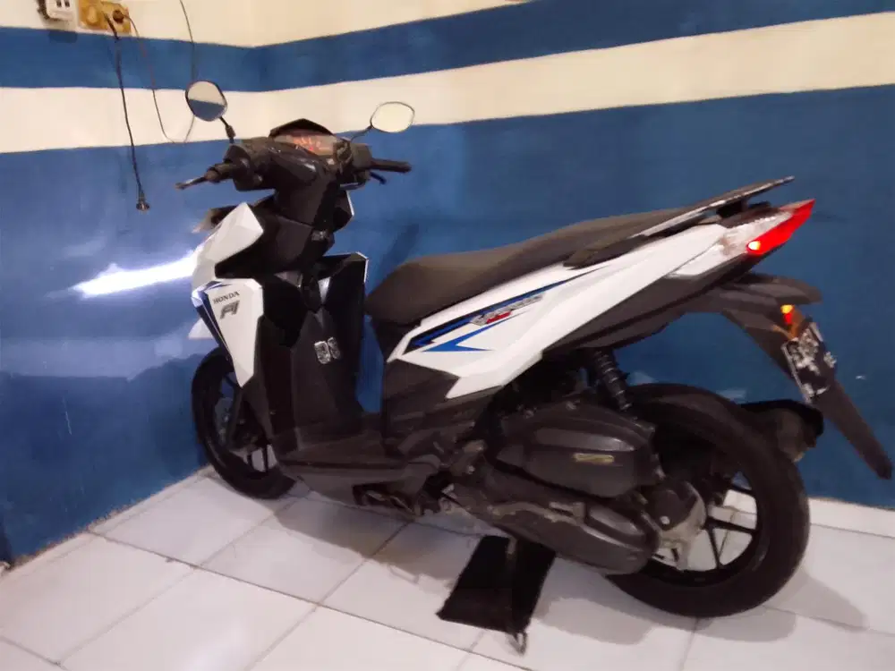 Di jual honda vario 125cc surat lengkap