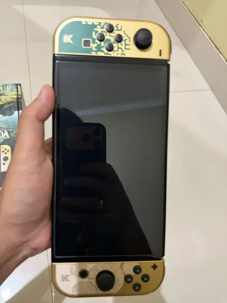 Nintendo Switch 512GB SPECIAL EDITION ZELDA