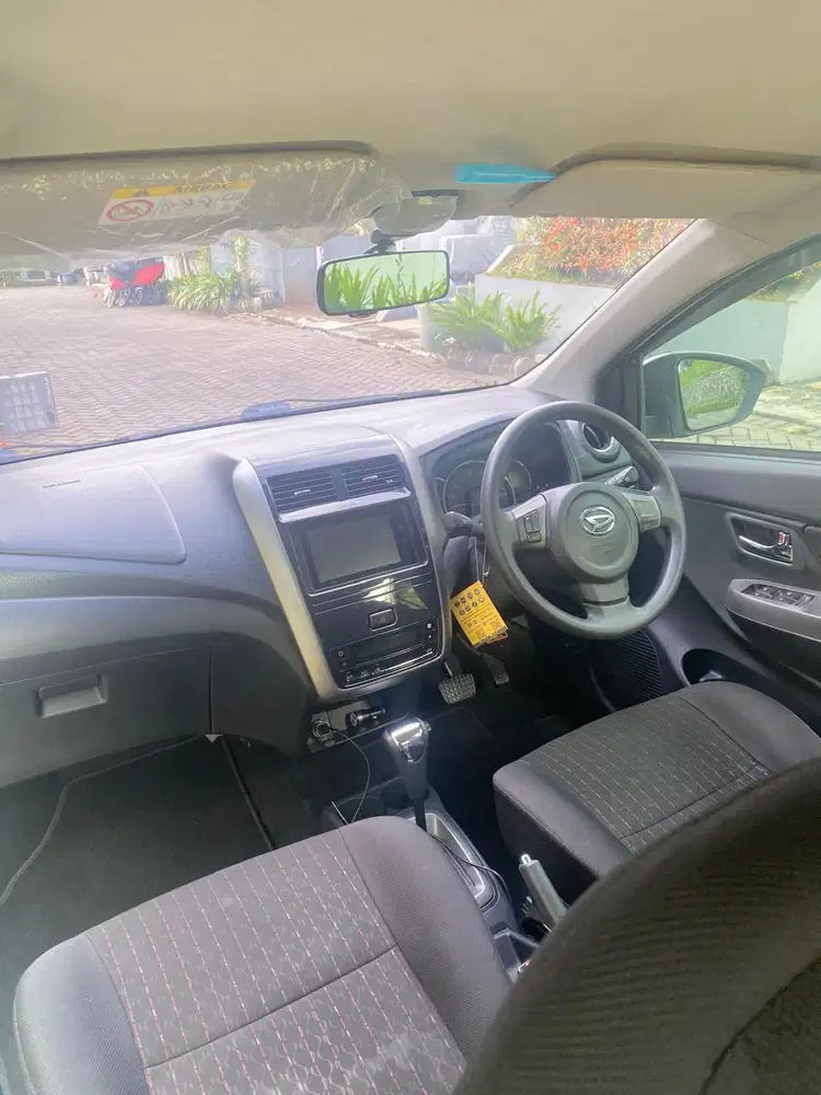Daihatsu Ayla R 1.2  AT 2021