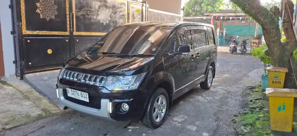 Mitsubishi Delica 2014 pajak hidup