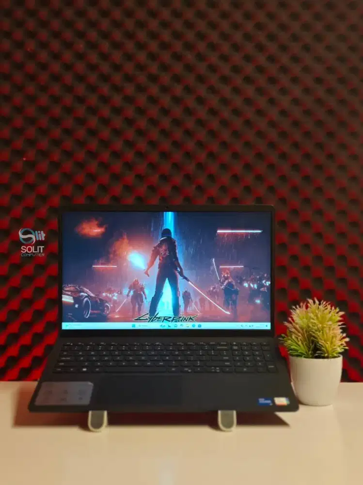 Laptop Dell Inspiron 15 i7 RAM 16GB Siap Pakai