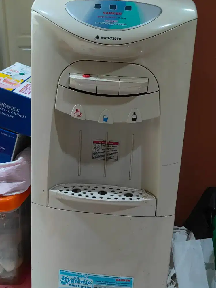 Sanken dispenser HWD-730TC