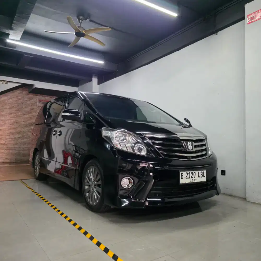 Full Ori. Kaya Baru. Toyota Alphard 2.4 Golden Eye Hitam