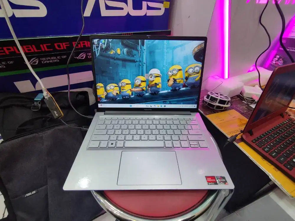 Advan workplus heritage ryzen 5 7535hs fullset