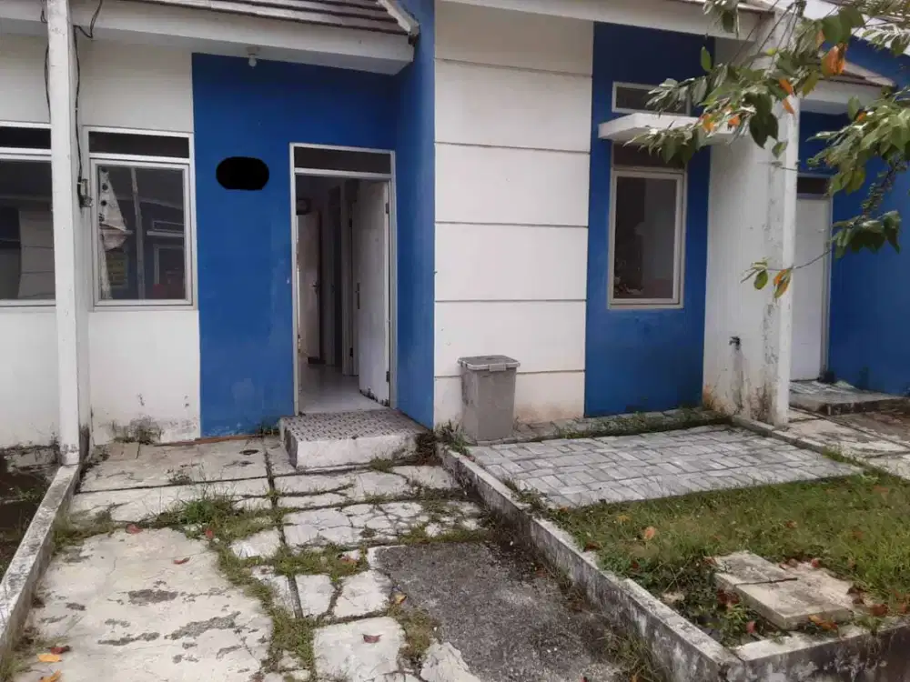 Rumah 1 Lantai 2 Kamar Hadap Selatan di Citra Raya