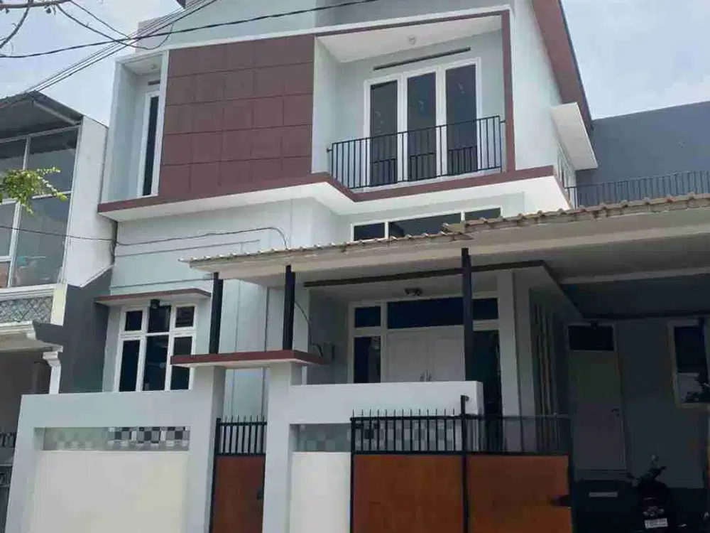RUMAH MEWAH SIAP HUNI DEKAT SUHAT LOWOKWARU