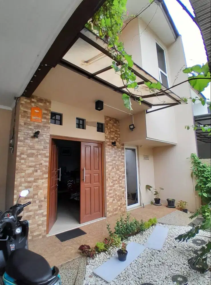 Dijual Rumah Strategis Dkt Sta Pondok Ranji Dibintaro Tangsel AR-17413