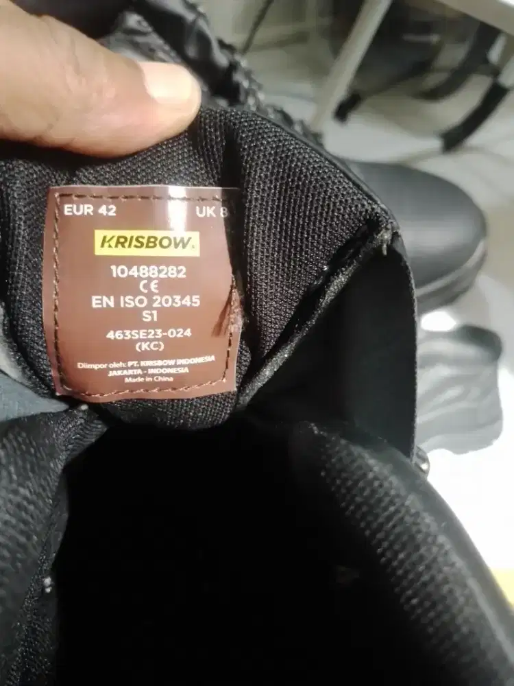 Sepatu safety Krisbow Argon 6