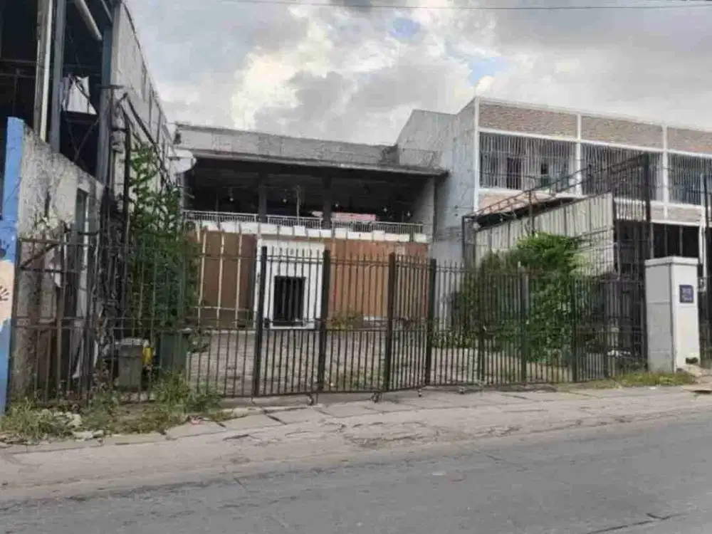 Dijual Atau Disewakan ex Resto di Jatiasih