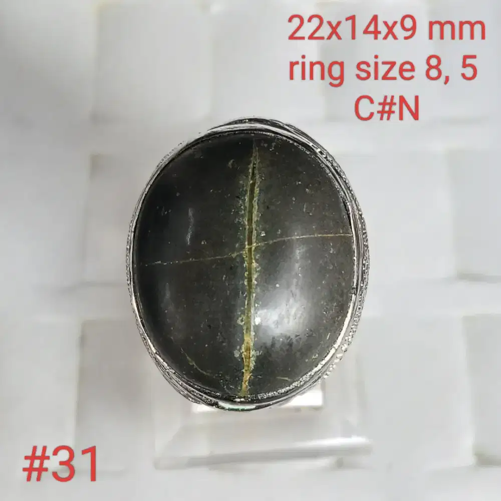 Batu natural motif tapak jalak