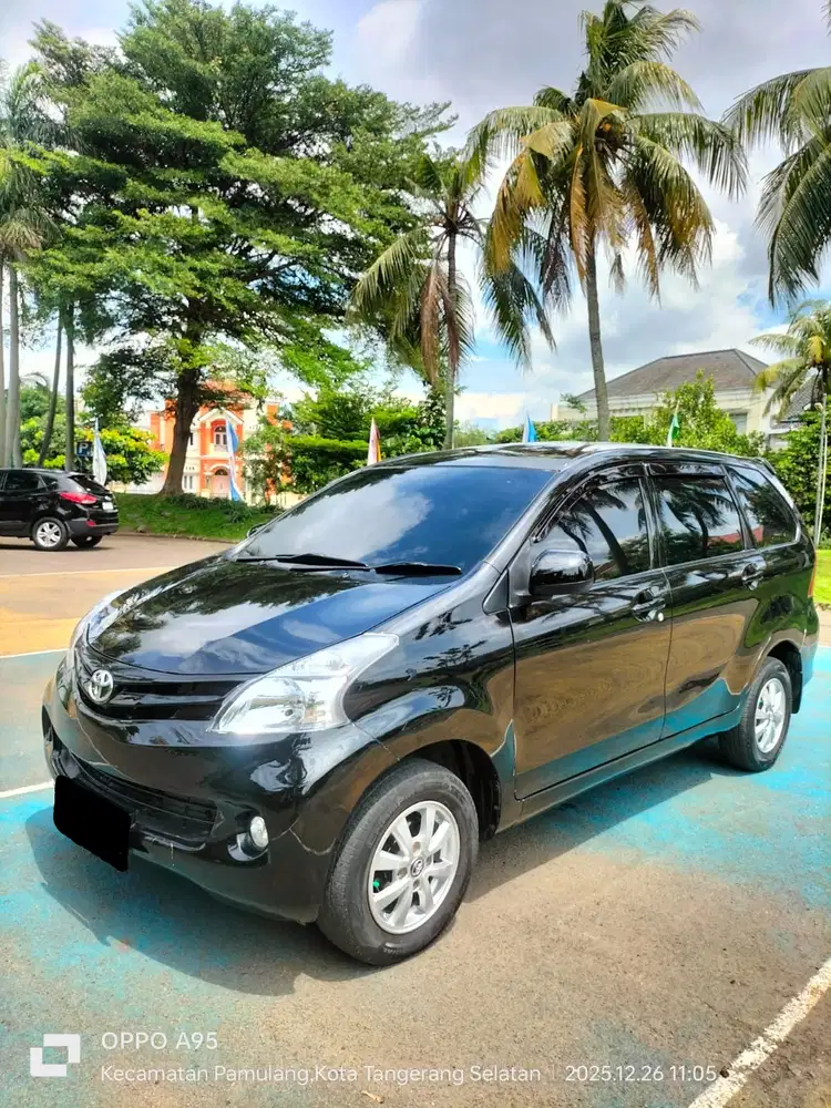 Toyota Avanza E matic 2013