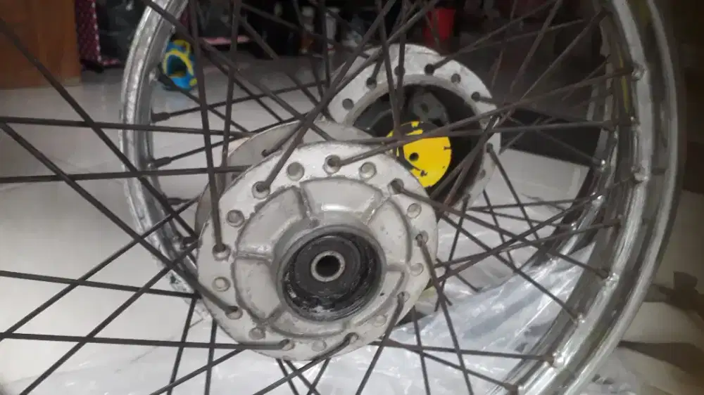 yg lagi cari pelk jari supra