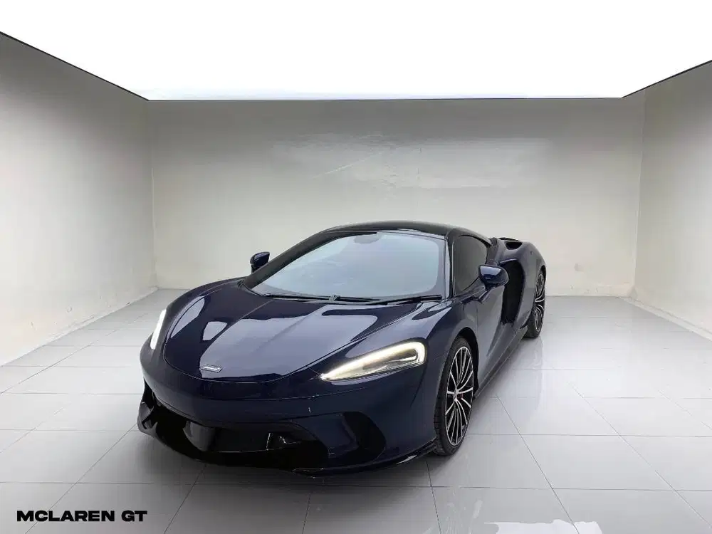 McLaren GT 2020 NAMAKA BLUE ON BLACK