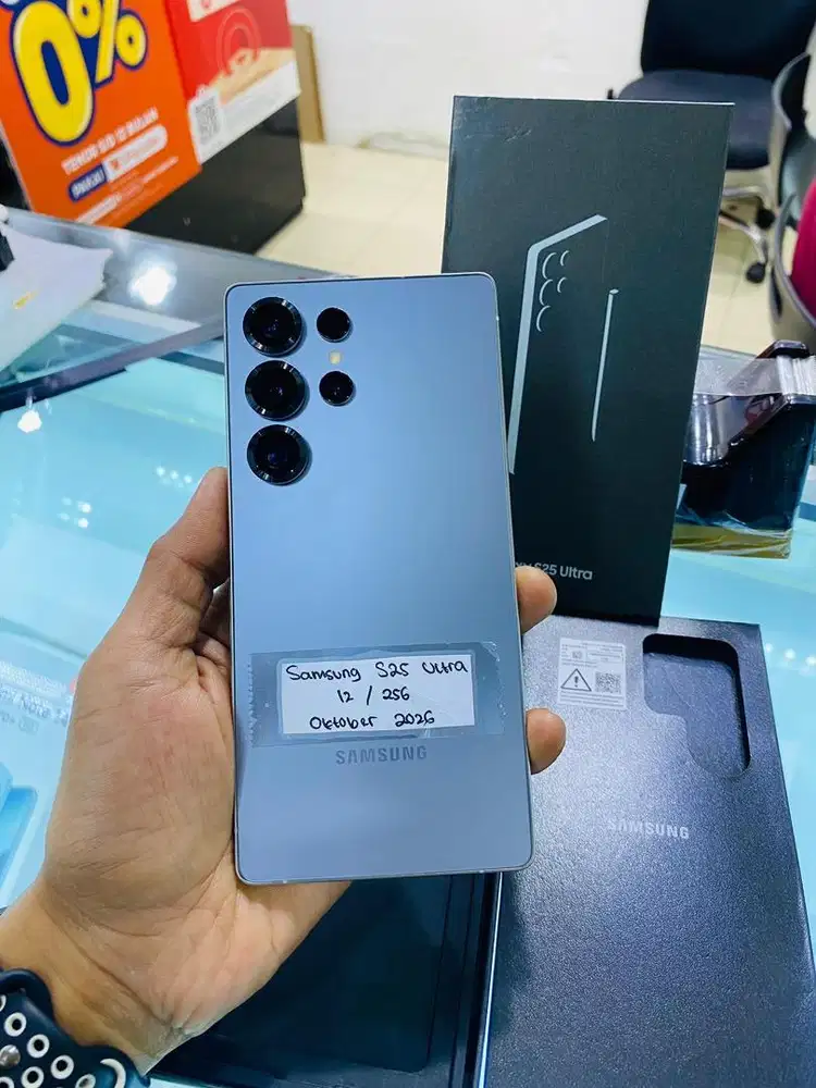 Samsung galaxy s25 ultra 256gb second like new