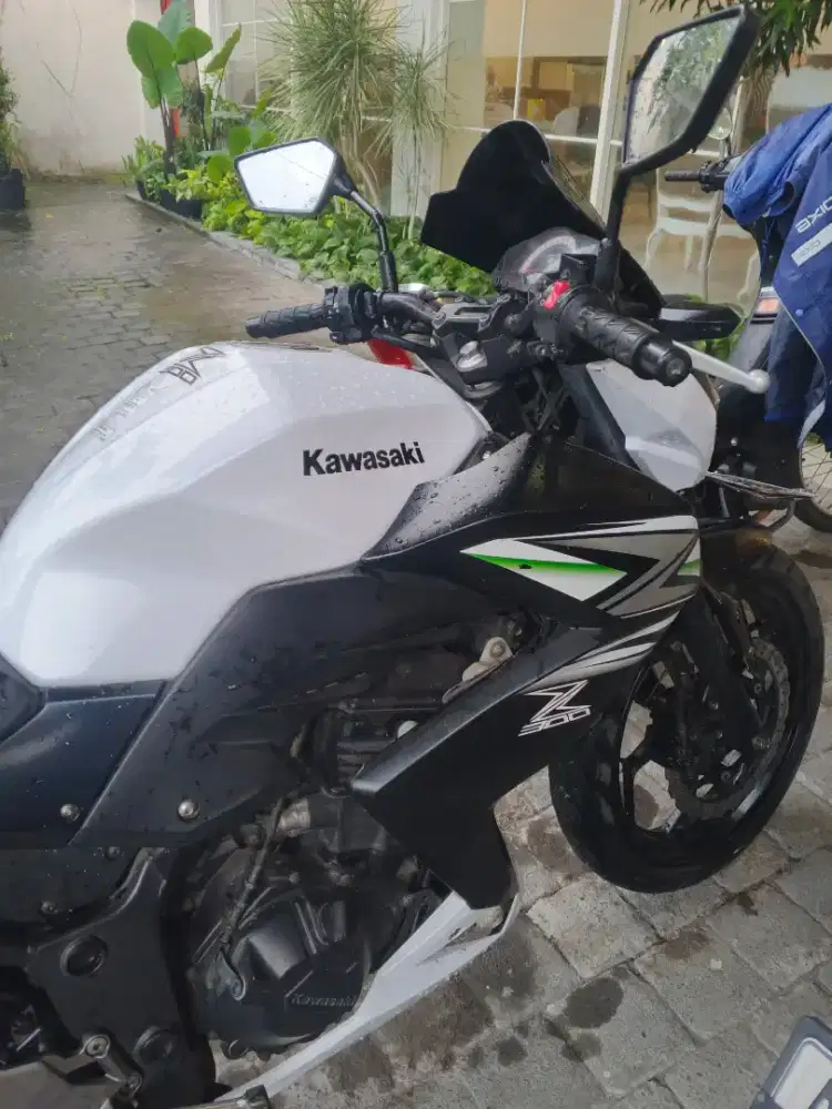 Kawasaki z250 fi tangan pertama jarang pakai istimewa ninja 250 fi