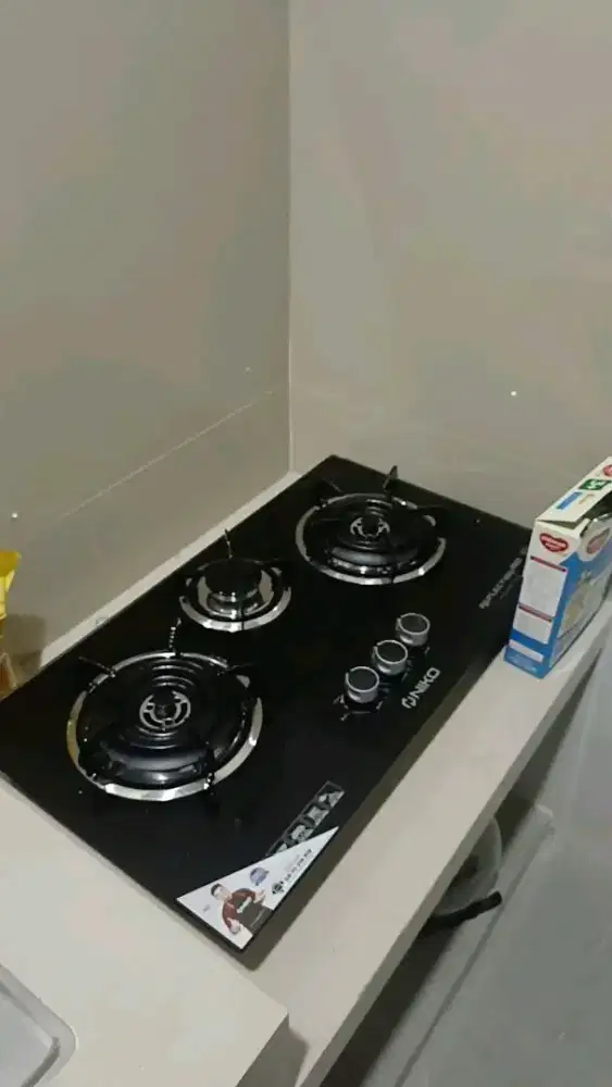 Kompor gas tanam kaca niko