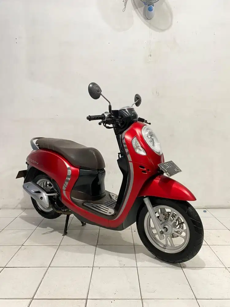 SCOOPY 2021 stylish super