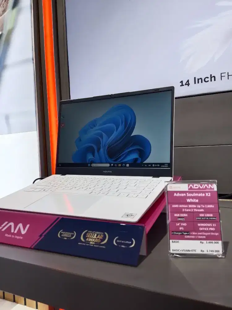 Advan soulmate x2 white