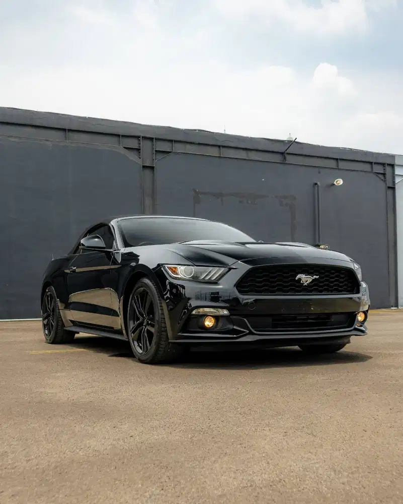Ford Mustang 2.3 Ecoboost Convertible 2016 Black