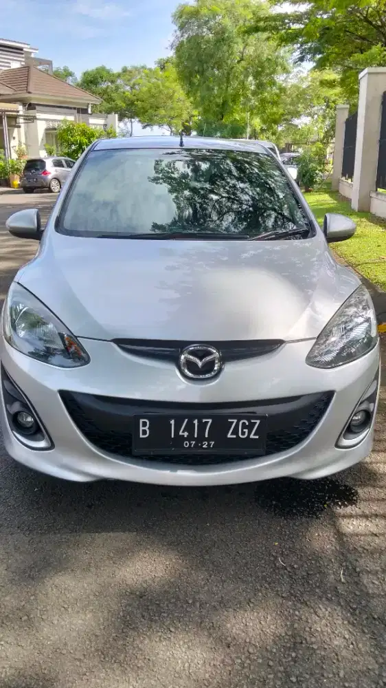 Mazda 2 V matic 2014