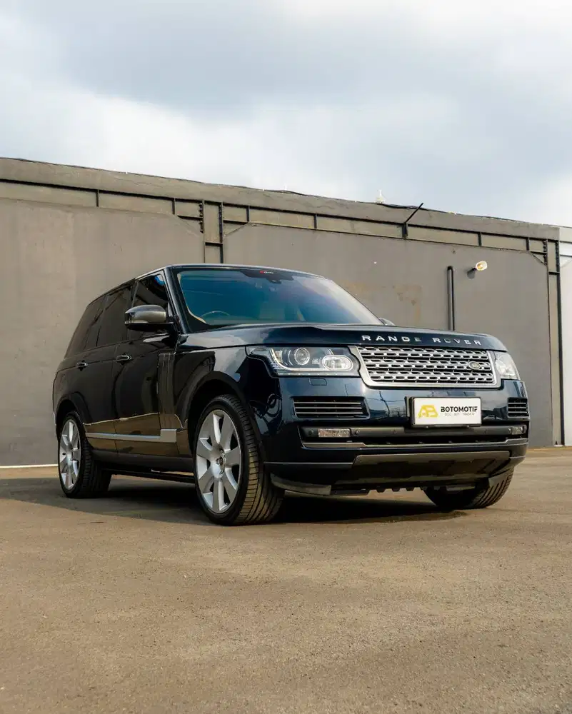 Range Rover Vogue Autobiography 5.0 Supercharged 2+2 Mariana Black Met