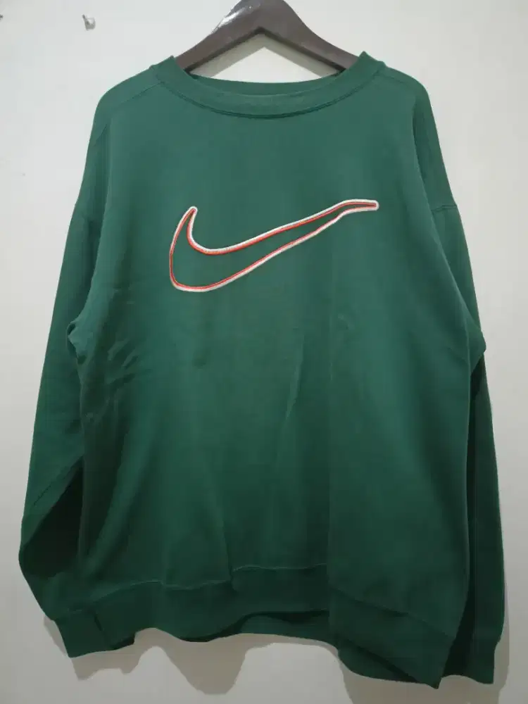 Sweater NIKE BILL UUP ( TANPA JAITAN SAMPING )