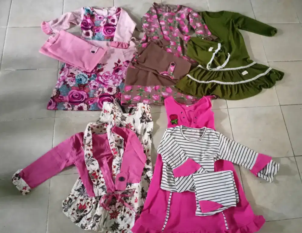 Gamis anak plus jilbab