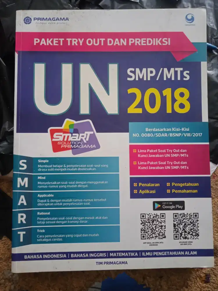 Buku UN. Isi latihan soal. Penalaran